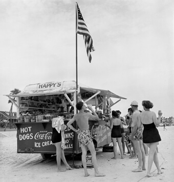 Stand Happy’s Refreshment, Daytona Beach, Floride