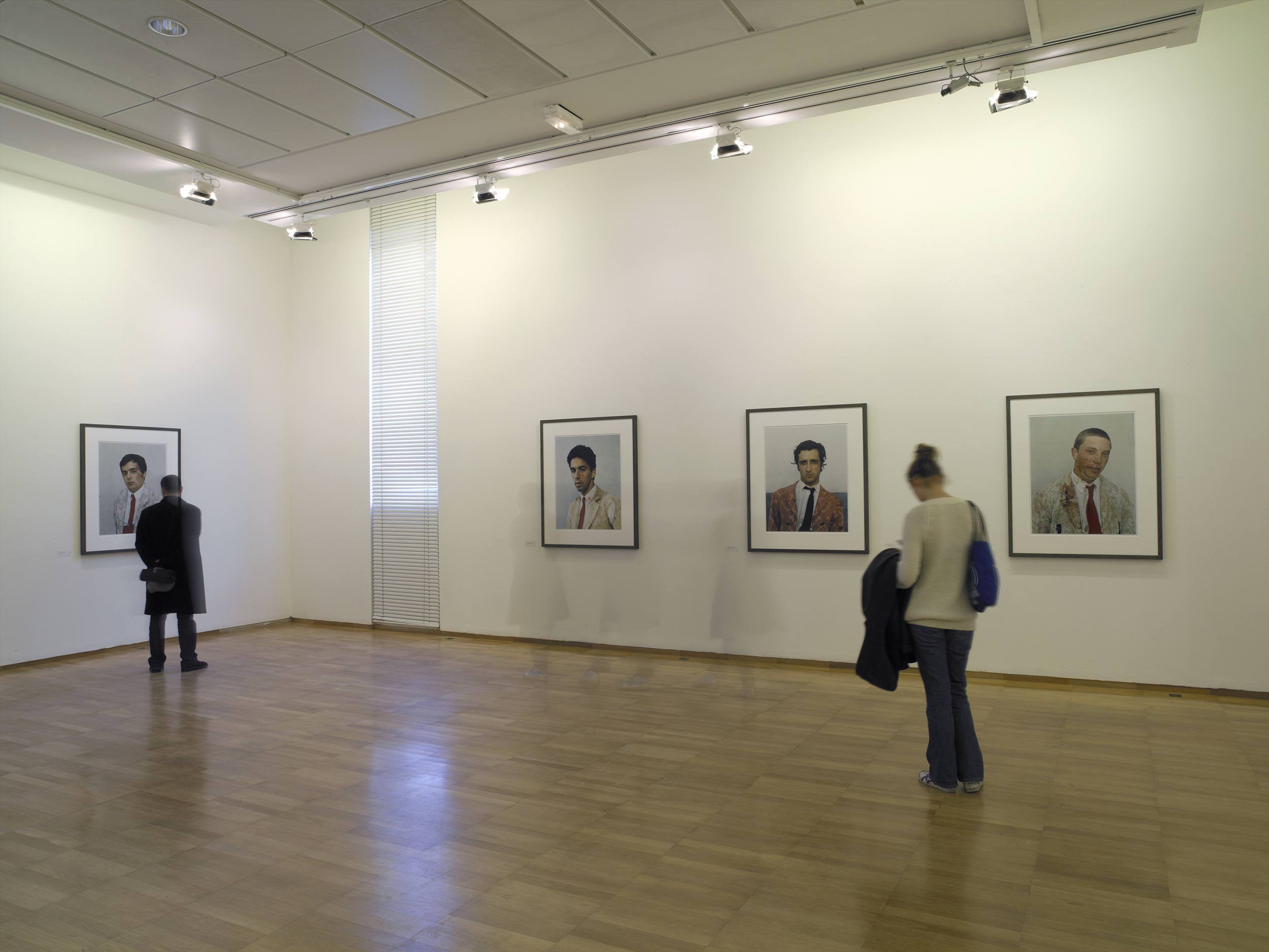Vue de l'exposition <em>Rineke Dijkstra, photographies et vidéos, 1991-2004</em>
