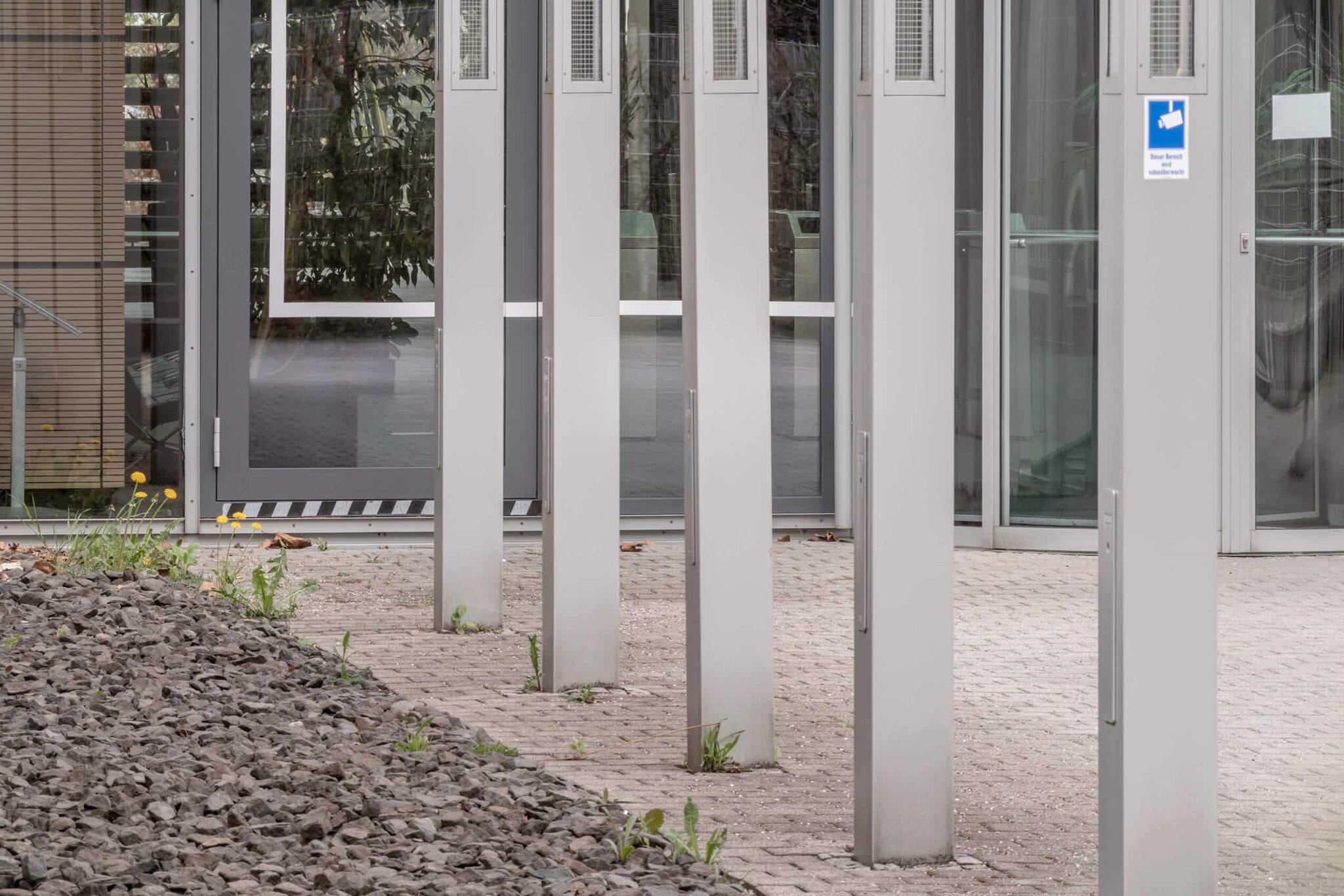 Franz Wanner, série ‘Secret Sites’ (2018), <em>Optique</em>. Elsenheimerstraße 33 (avant 2012 sur Isartalstraße) | années 1950 . Photographie Franz Wanner.