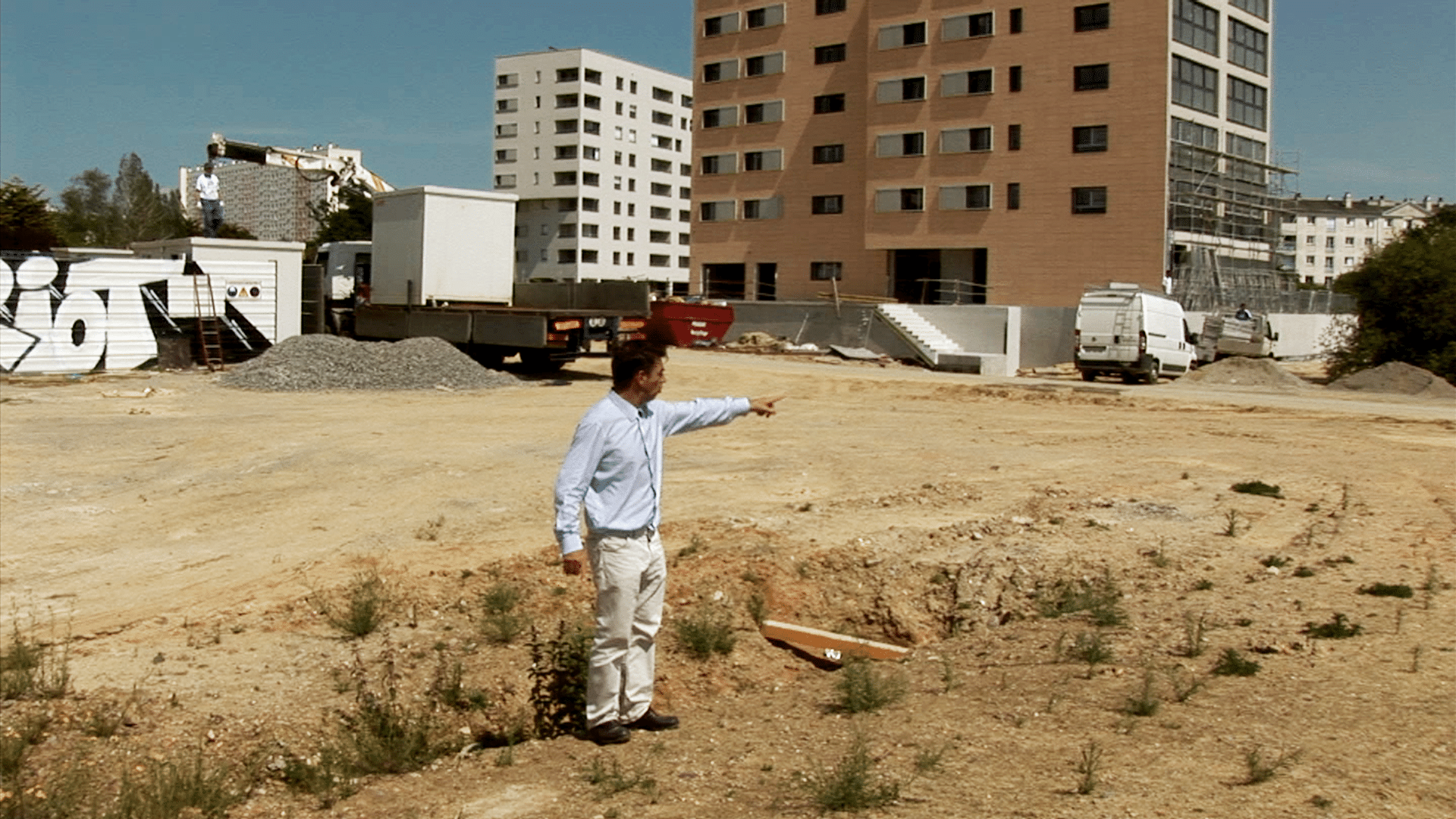 LE TERRAIN ETAIT DEJA OCCUPE © Marie Voignier