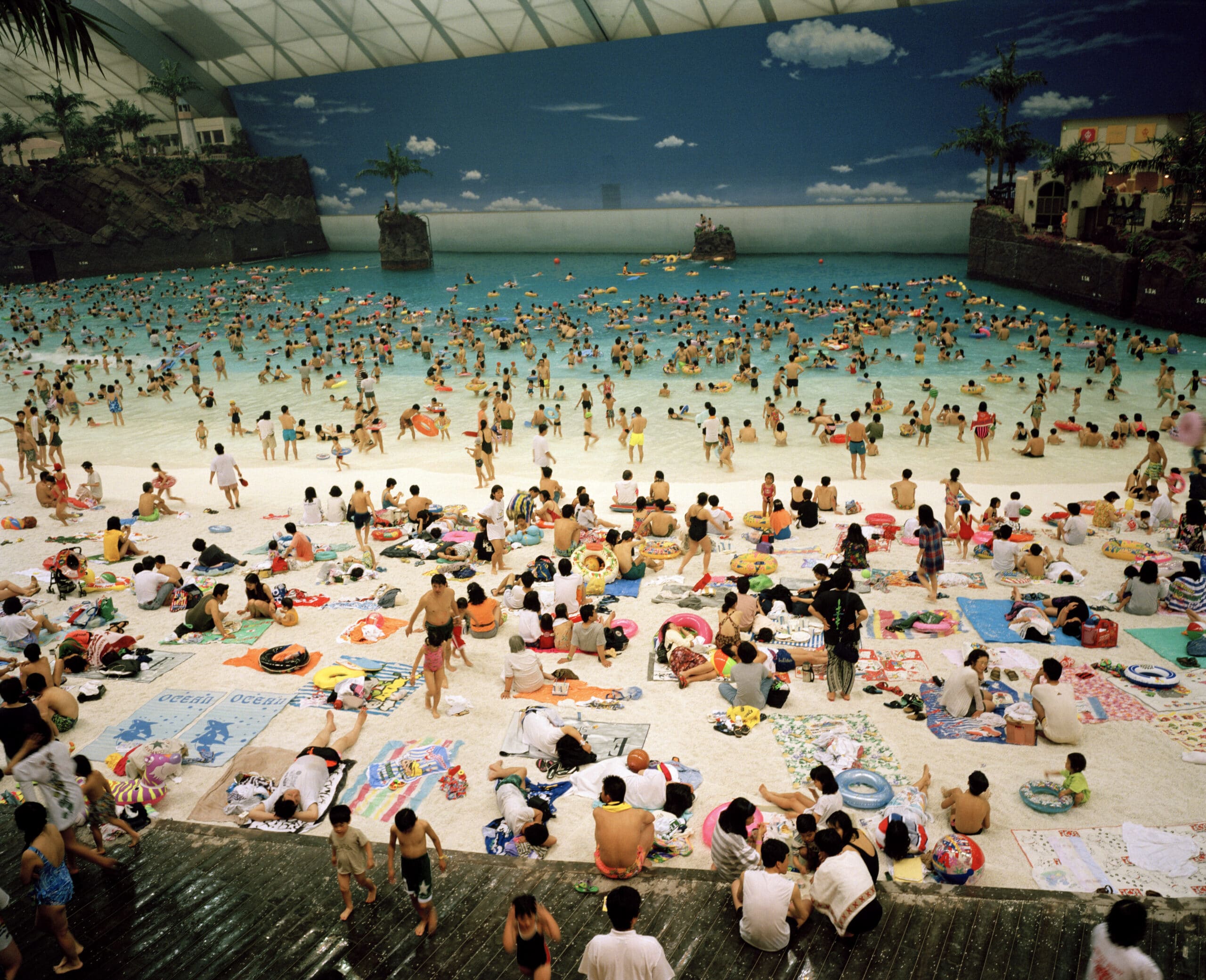 Japan. Miyazaki. The Artificial beach inside the Ocean Dome. 1996.
