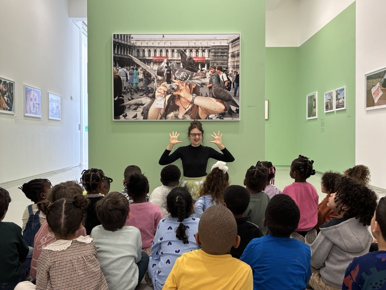 Photos des ateliers enfants autour de l’exposition Martin Parr.