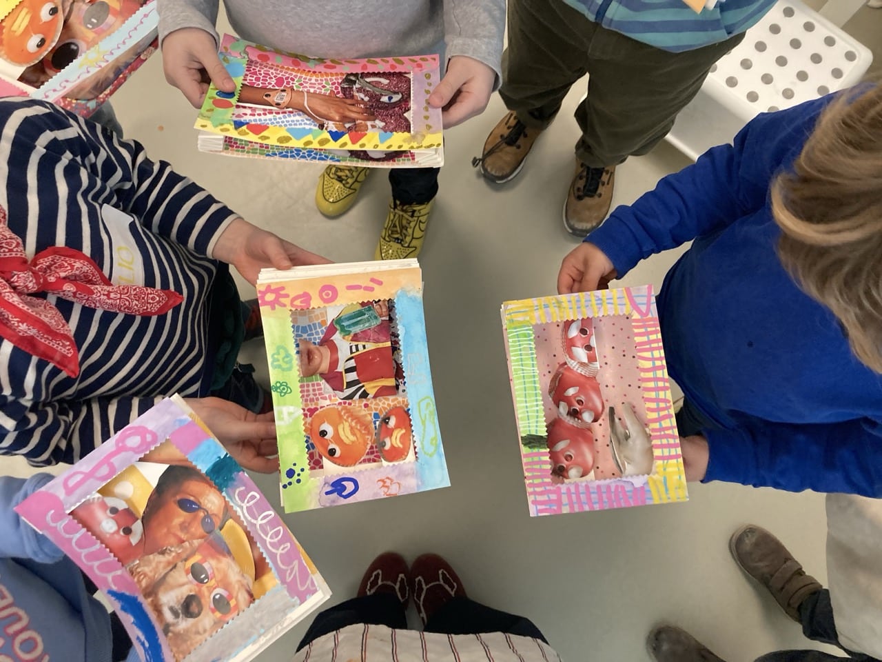 Photos des ateliers enfants autour de l’exposition Martin Parr.